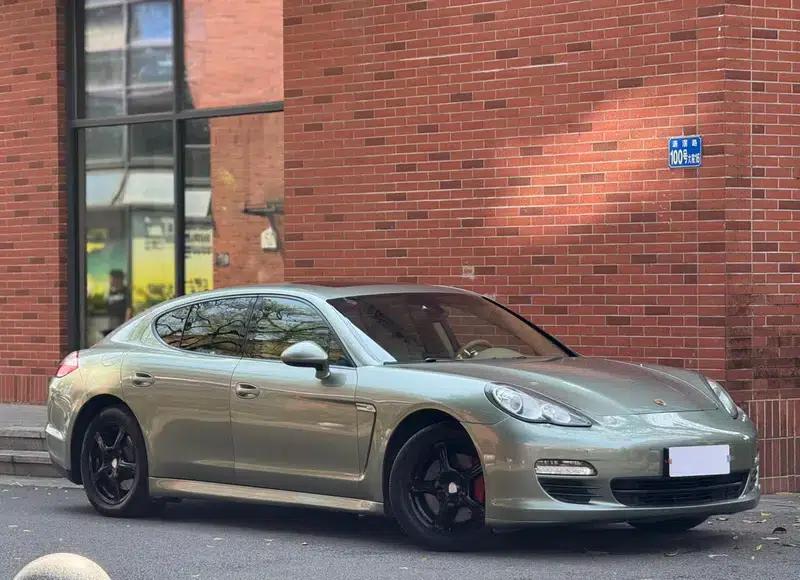 Panamera 2010 Panamera 4 3.6L — миниатюра 3