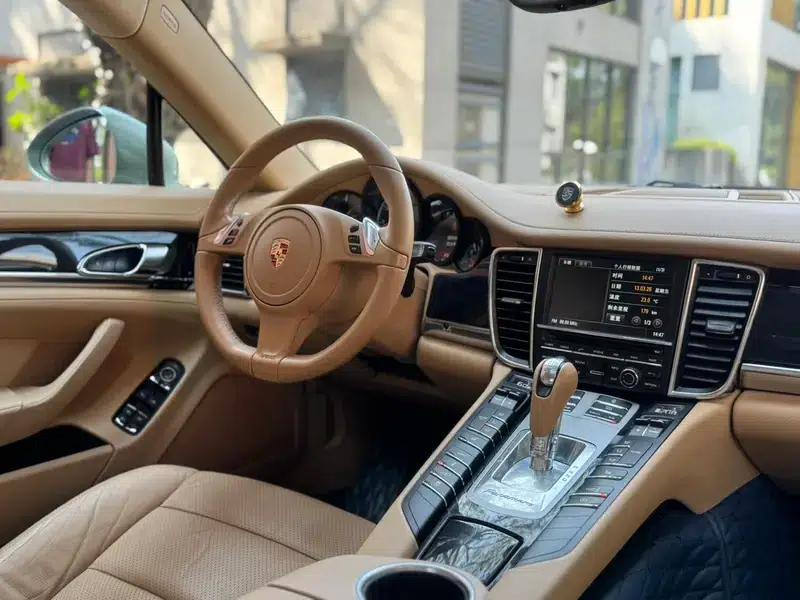 Panamera 2010 Panamera 4 3.6L — миниатюра 23