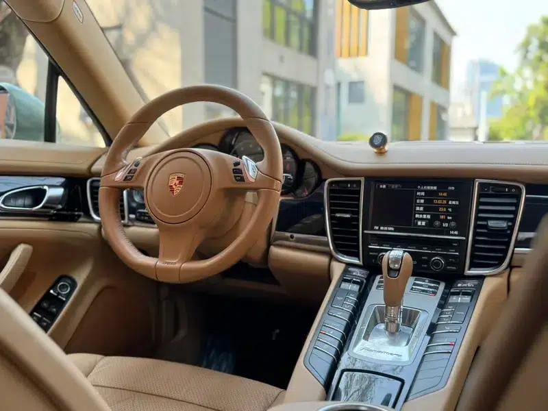 Panamera 2010 Panamera 4 3.6L — миниатюра 25