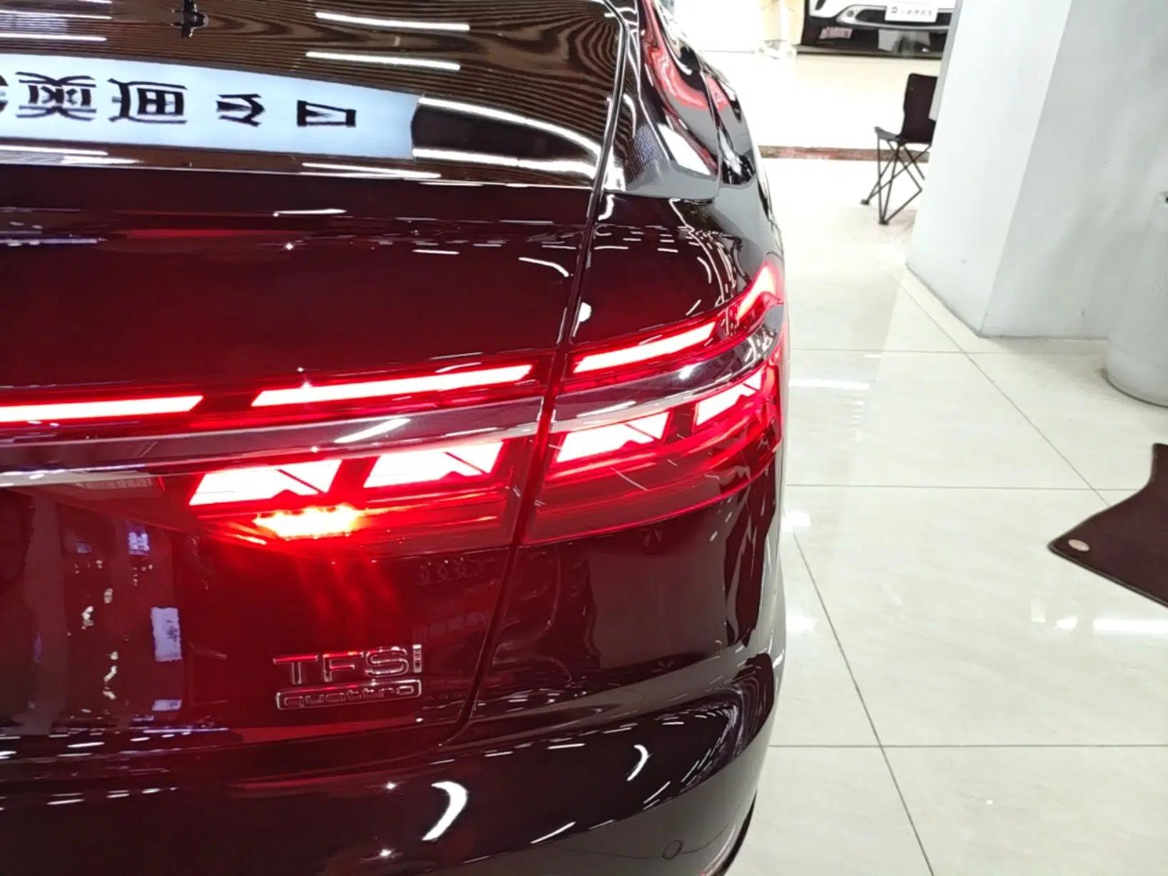Audi A8 2023 A8L 45 TFSI quattro Luxury Model — миниатюра 9