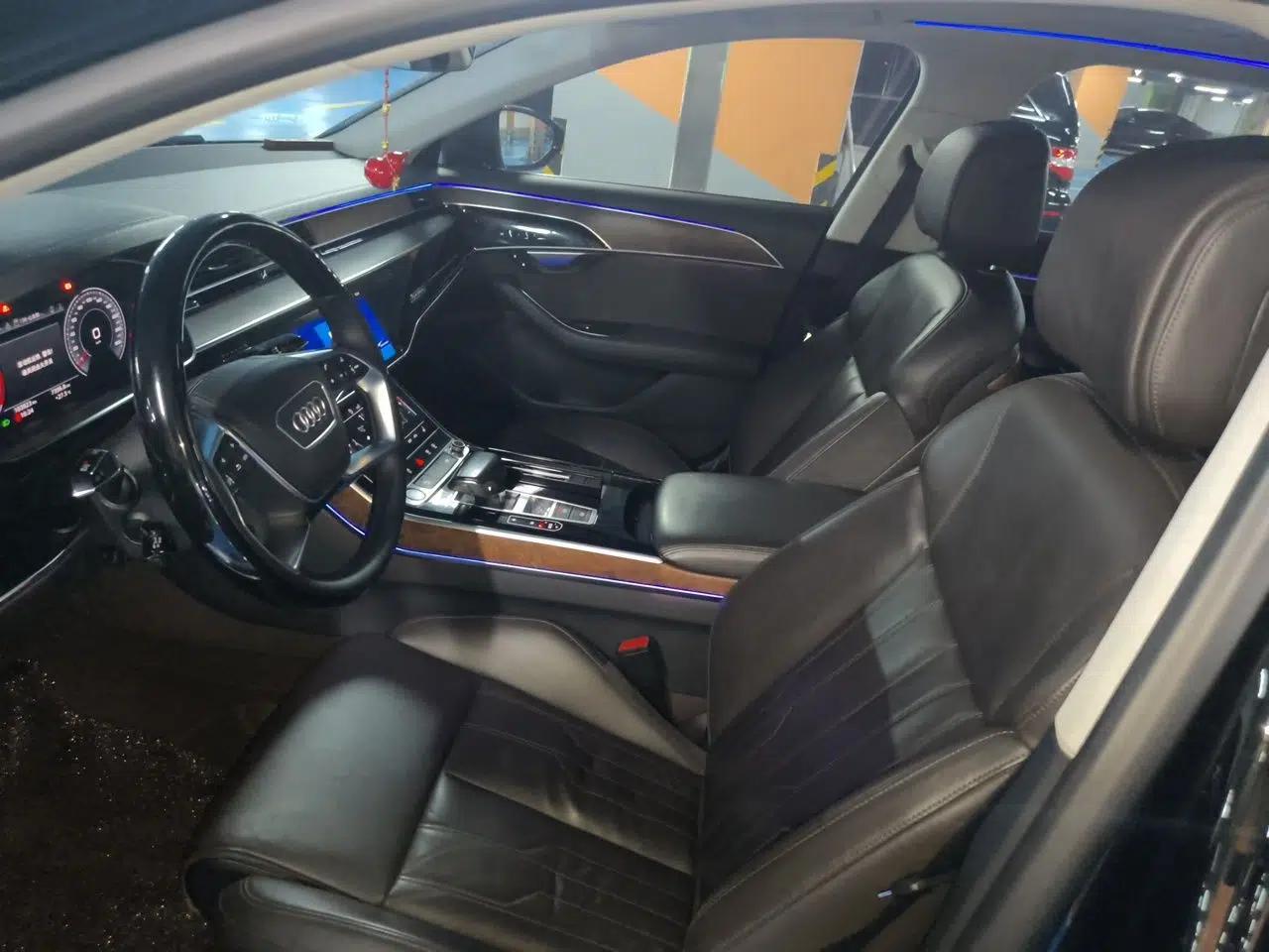Audi A8 2018 A8L 55 TFSI quattro Launch Edition Prestige Model — миниатюра 15