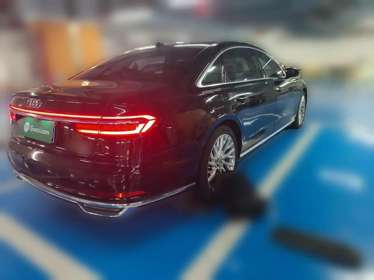 Audi A8 2018 A8L 55 TFSI quattro Launch Edition Prestige Model — миниатюра 6