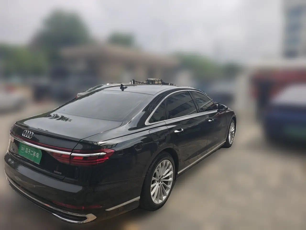 Audi A8 2023 A8L 45 TFSI quattro Luxury Model — миниатюра 6