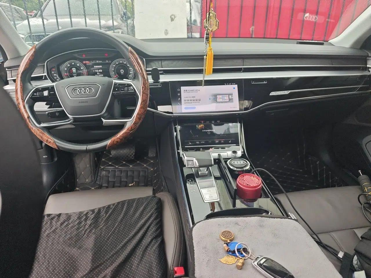 Audi A8 2023 A8L 45 TFSI quattro Luxury Model — миниатюра 9
