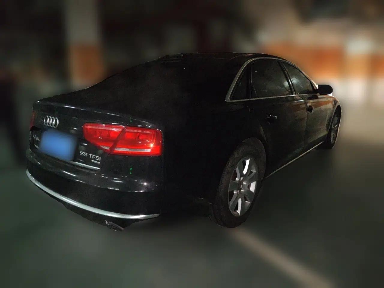 Audi A8 2012 A8L 45 TFSI quattro Luxury Model — миниатюра 6