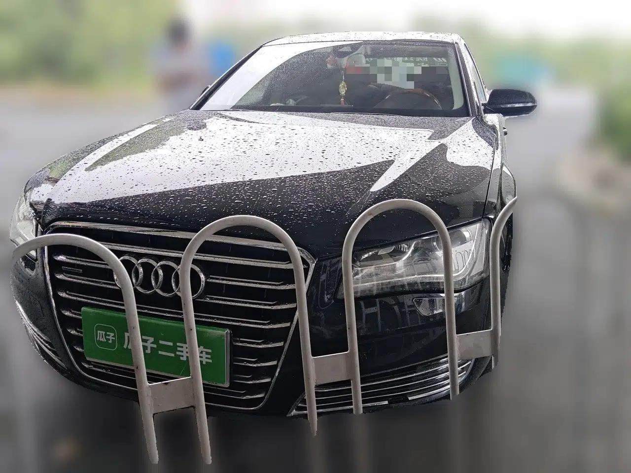 Audi A8 2013 A8L 50 TFSI quattro Luxury Model — миниатюра 1