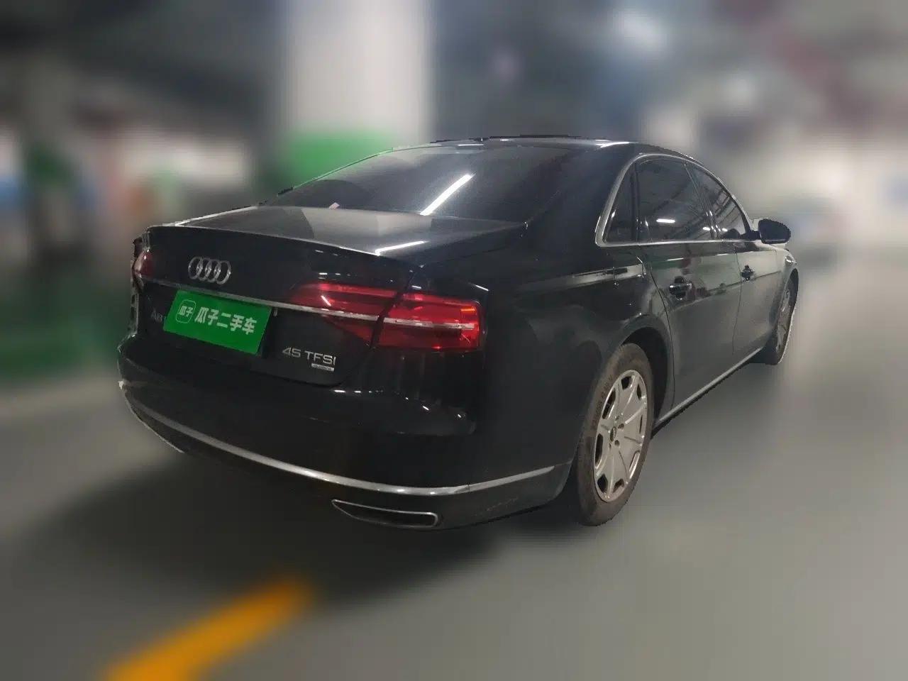 Audi A8 2014 A8L 45 TFSI quattro Comfort model — миниатюра 6