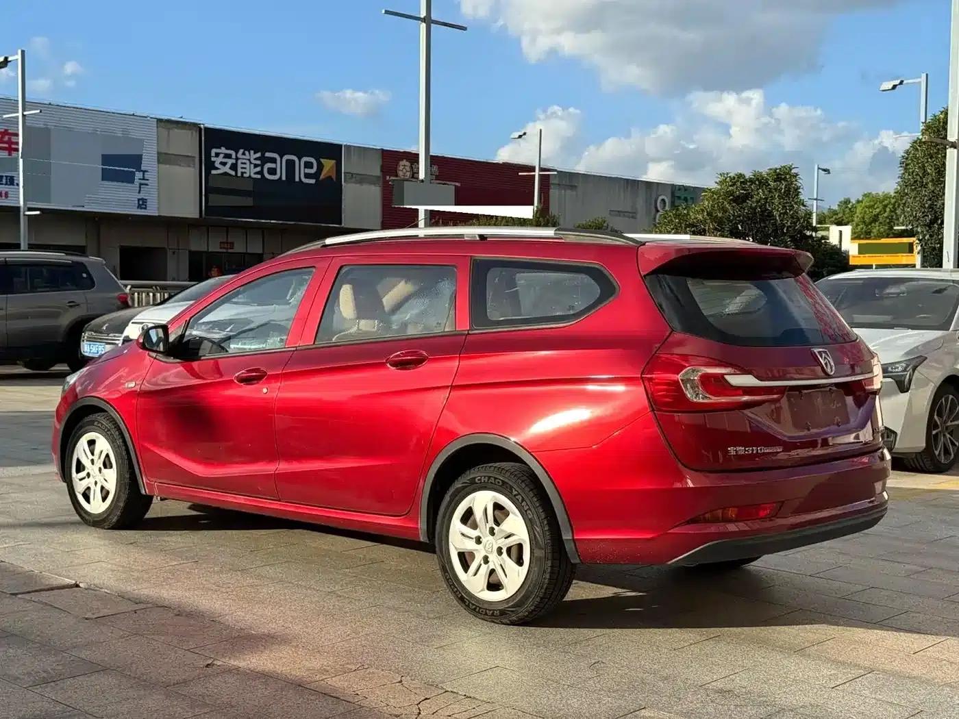 Baojun 310W 2017 1.5L Manual Comfort Model (National V Emission Standard) — миниатюра 6