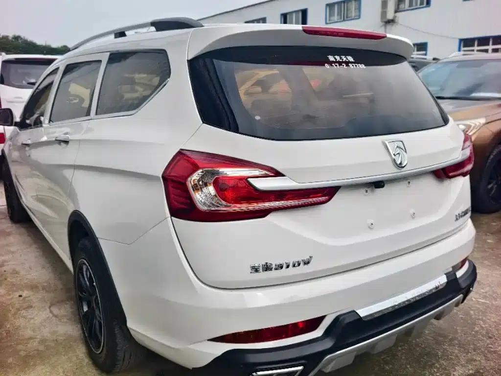 Baojun 310W 2017 1.5L Manual Comfort Model (National V Emission Standard) — миниатюра 3