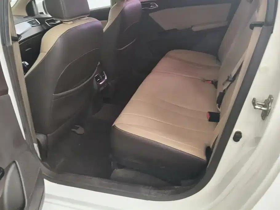 Baojun 310W 2017 1.5L Manual Fashion Edition (National V Emission Standard) — миниатюра 11
