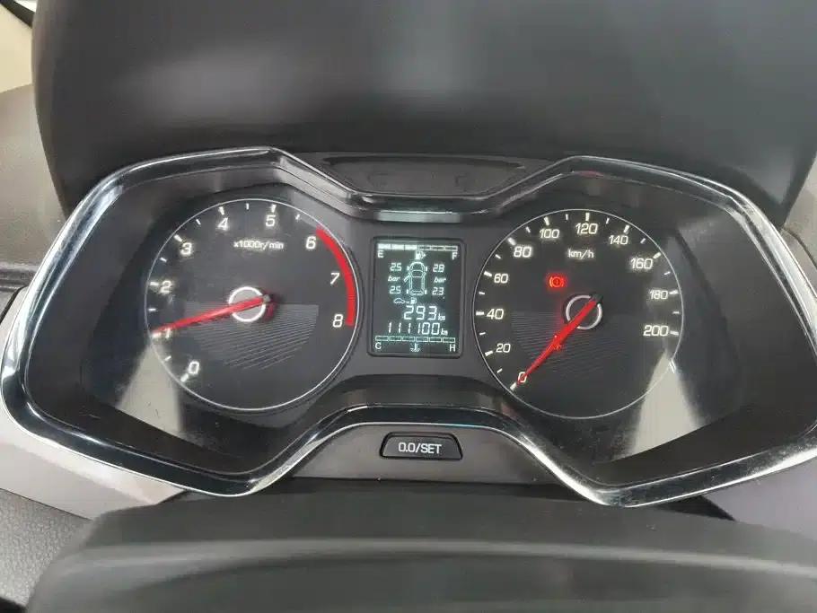 Baojun 310W 2017 1.5L Manual Fashion Edition (National V Emission Standard) — миниатюра 14