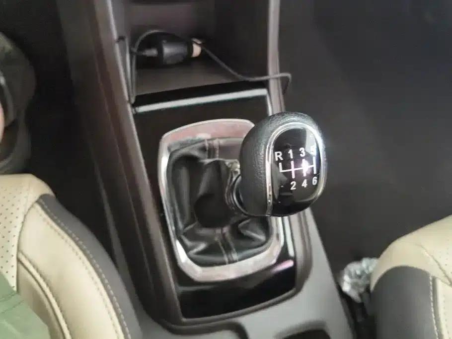 Baojun 310W 2017 1.5L Manual Fashion Edition (National V Emission Standard) — миниатюра 16