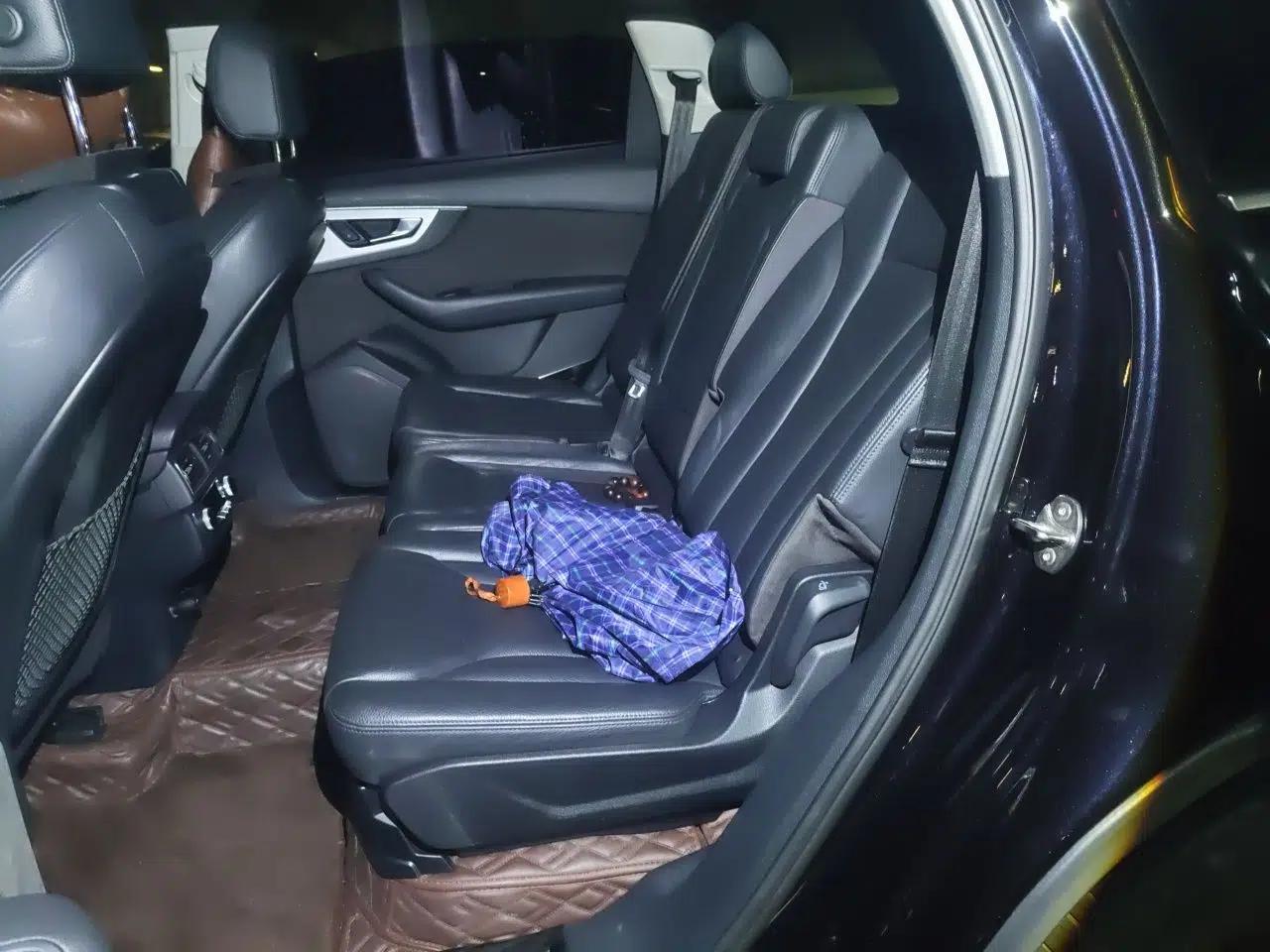 Audi Q7 2018 40 TFSI Comfort Model — миниатюра 17