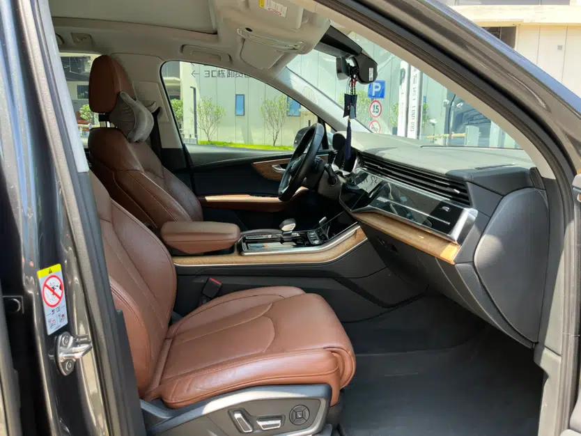Audi Q7 2022 55 TFSI quattro S line Prestige Edition — миниатюра 18