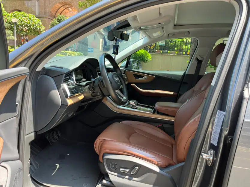 Audi Q7 2022 55 TFSI quattro S line Prestige Edition — миниатюра 10
