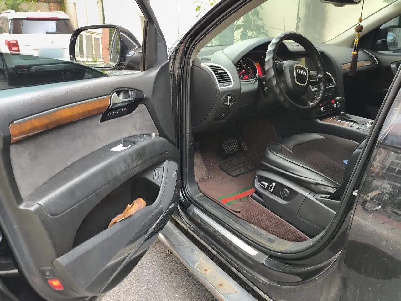 Audi Q7 2011 3.0 TFSI Technology (200kW) — миниатюра 16