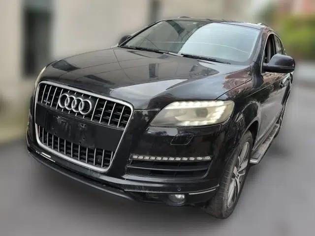 Audi Q7 2011 3.0 TFSI Technology (200kW)