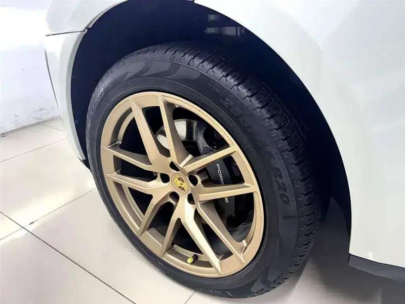 2023 Macan 2.0T — миниатюра 11