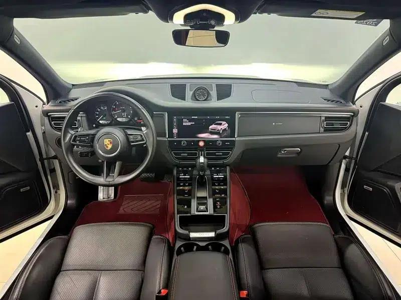 2023 Macan 2.0T — миниатюра 12