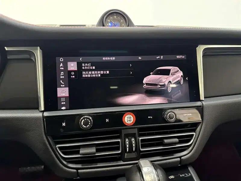 2023 Macan 2.0T — миниатюра 13