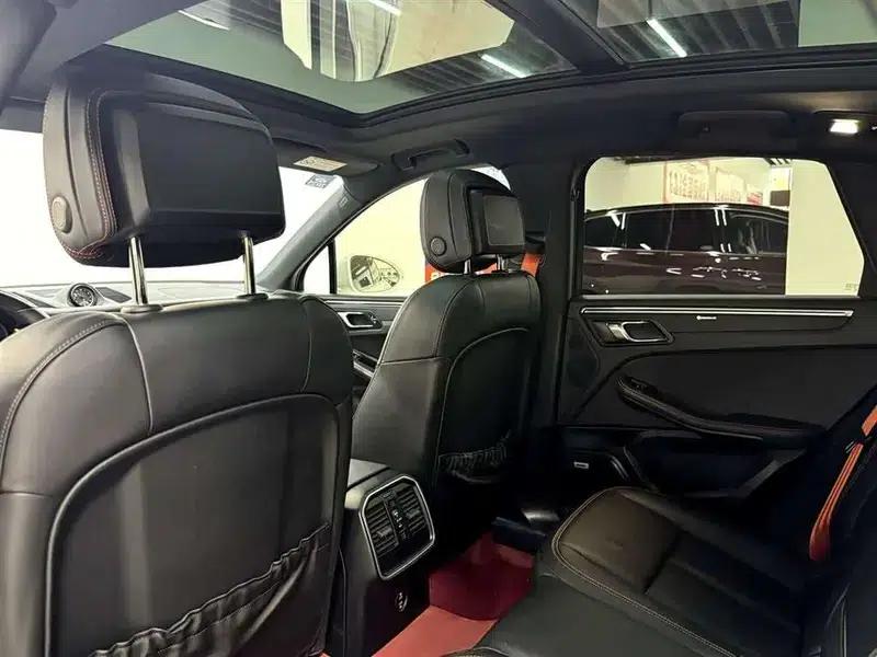 2023 Macan 2.0T — миниатюра 20