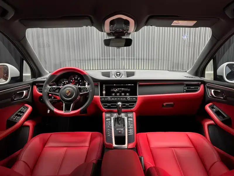 2020 Macan 2.0T — миниатюра 17