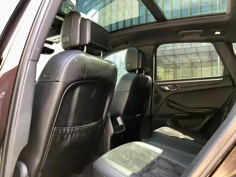 2016 Macan 2.0T — миниатюра 11