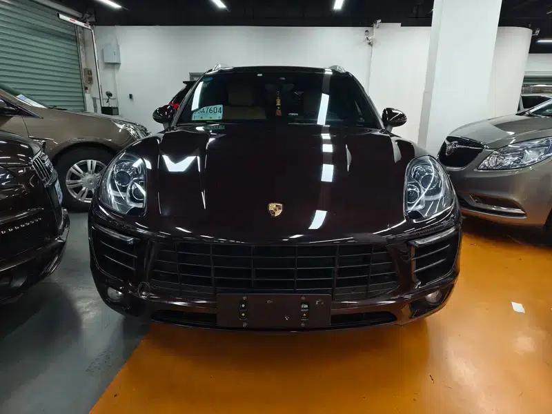 2017 Macan 2.0T — миниатюра 2