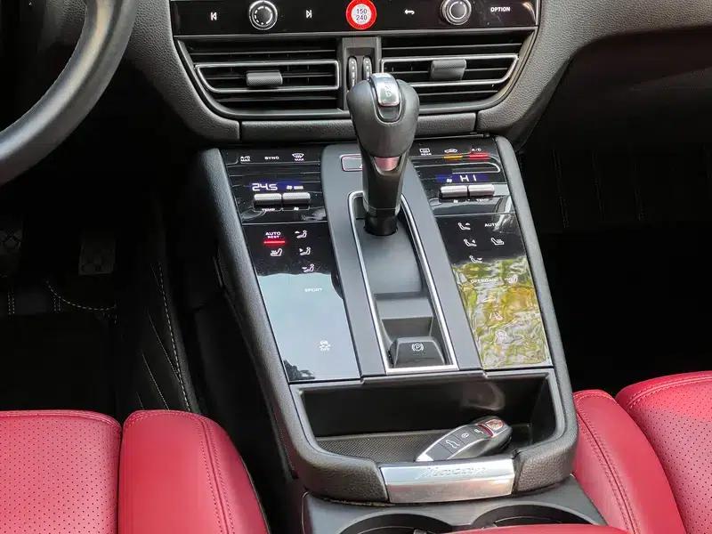 2022 Macan 2.0T — миниатюра 15