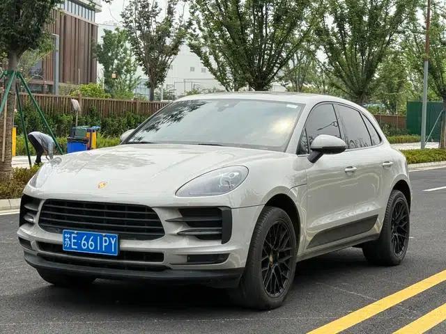 2021 Macan 2.0T