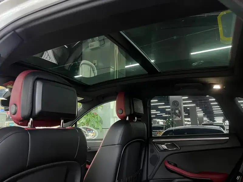 2022 Macan 2.0T — миниатюра 14