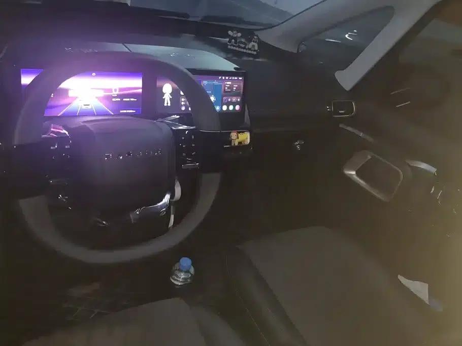 Baojun KiWi EV 2023 Smart Luxury Edition (Lithium Iron Phosphate) — миниатюра 12