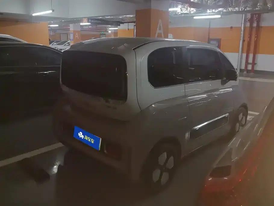 Baojun KiWi EV 2023 Smart Luxury Edition (Lithium Iron Phosphate) — миниатюра 3