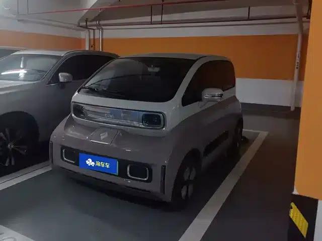 Baojun KiWi EV 2023 Smart Luxury Edition (Lithium Iron Phosphate)