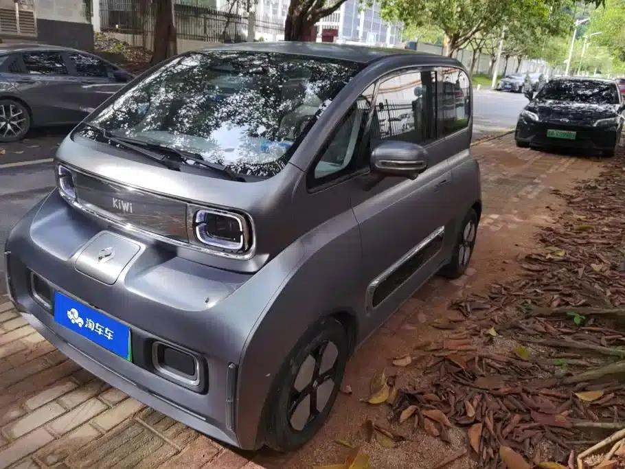 Baojun KiWi EV 2023 DJI Edition Lithium Iron Phosphate — миниатюра 1