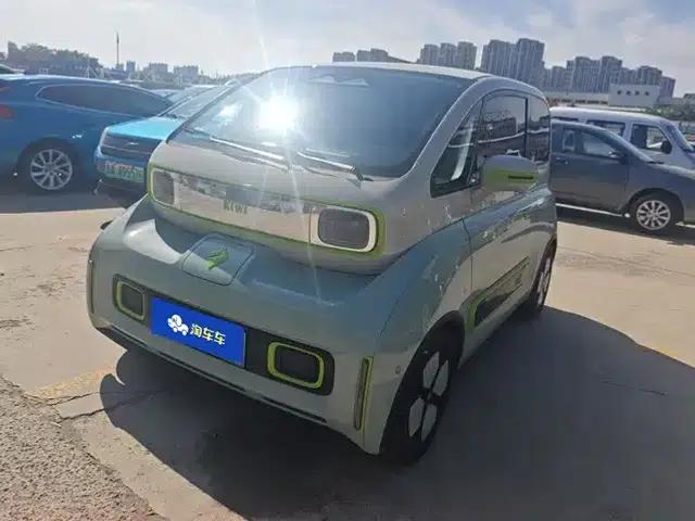 Baojun KiWi EV 2023 DJI Edition Lithium Iron Phosphate