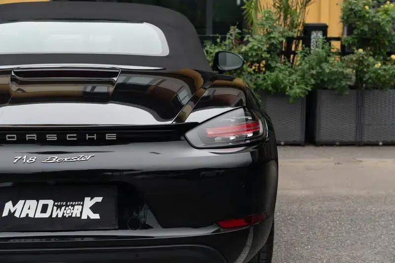 2020 Porsche 718 Boxster 2.0T — миниатюра 12