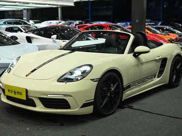 2018 Porsche 718 Boxster 2.0T