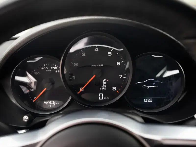 Porsche 718 Cayman 2020 2.0T — миниатюра 12