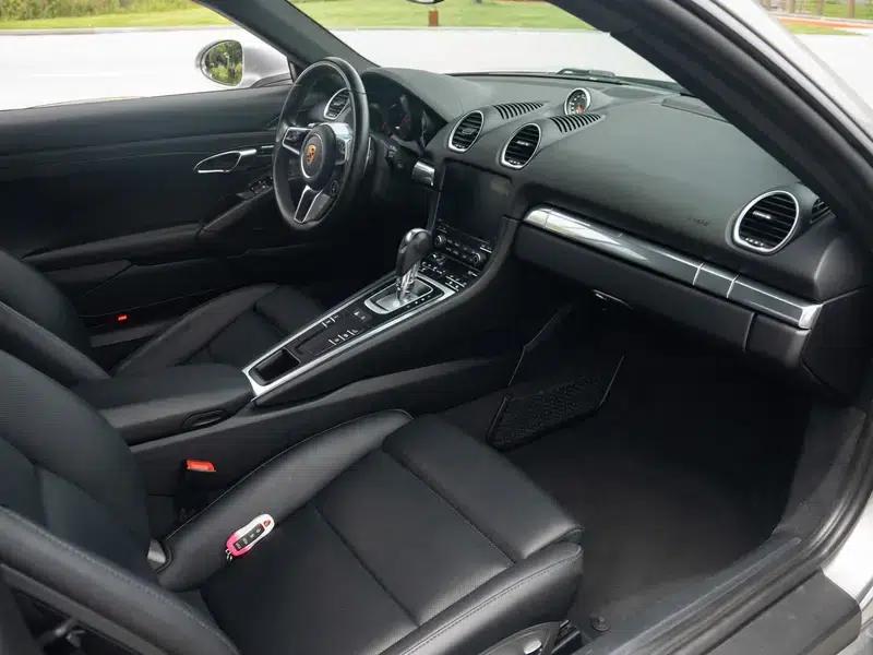 Porsche 718 Cayman 2020 2.0T — миниатюра 10