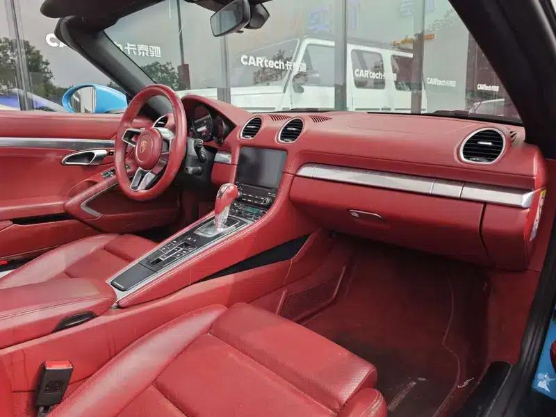 2018 Porsche 718 Boxster 2.0T — миниатюра 7
