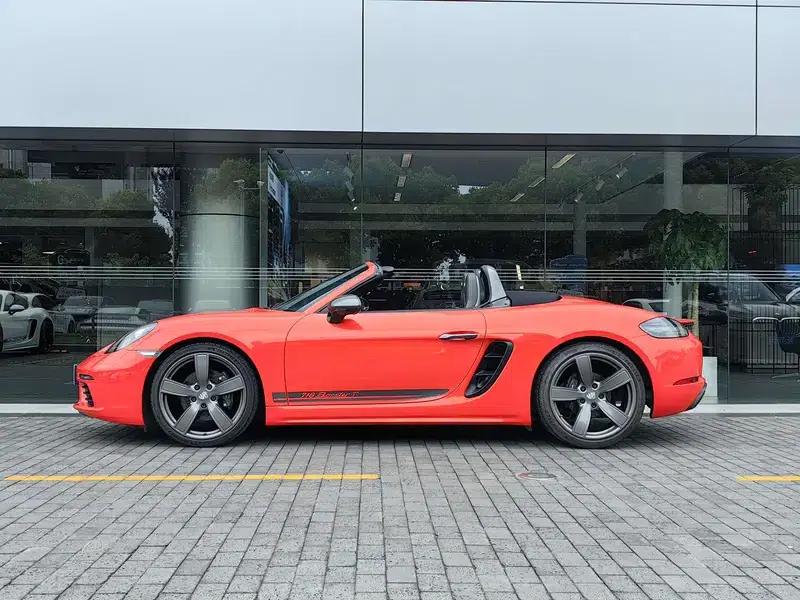 2023 Porsche 718 Boxster T — миниатюра 4