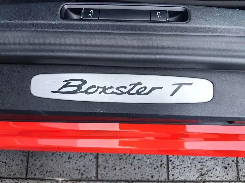 2023 Porsche 718 Boxster T — миниатюра 10