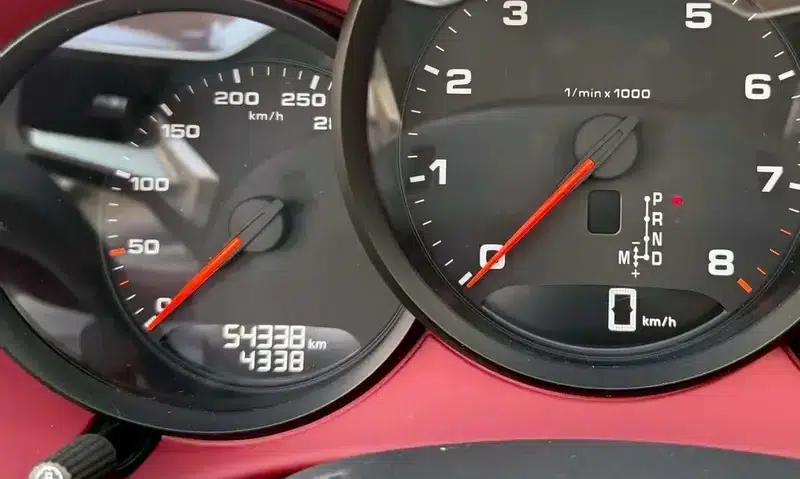 Porsche 718 Cayman 2016 2.0T — миниатюра 9