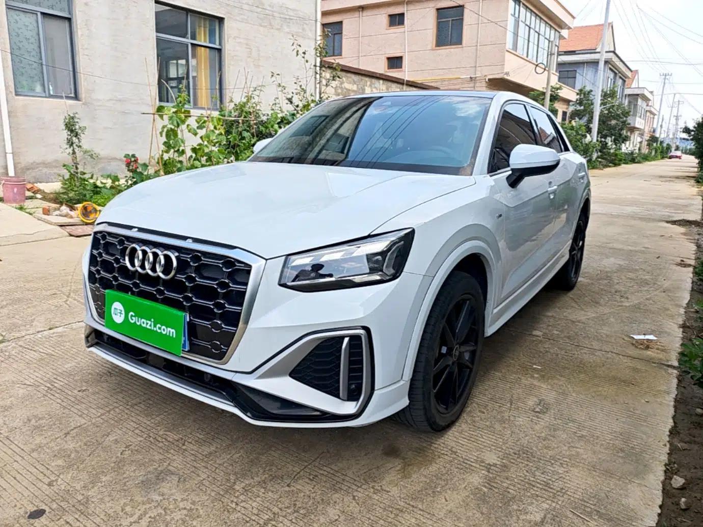Audi Q2L 2022 35 TFSI Progressive Dynamic Edition — миниатюра 1