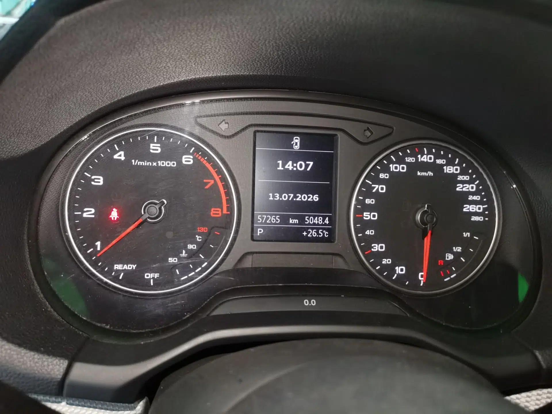 Audi Q2L 2020 35 TFSI Ambition Dynamic Edition — миниатюра 11