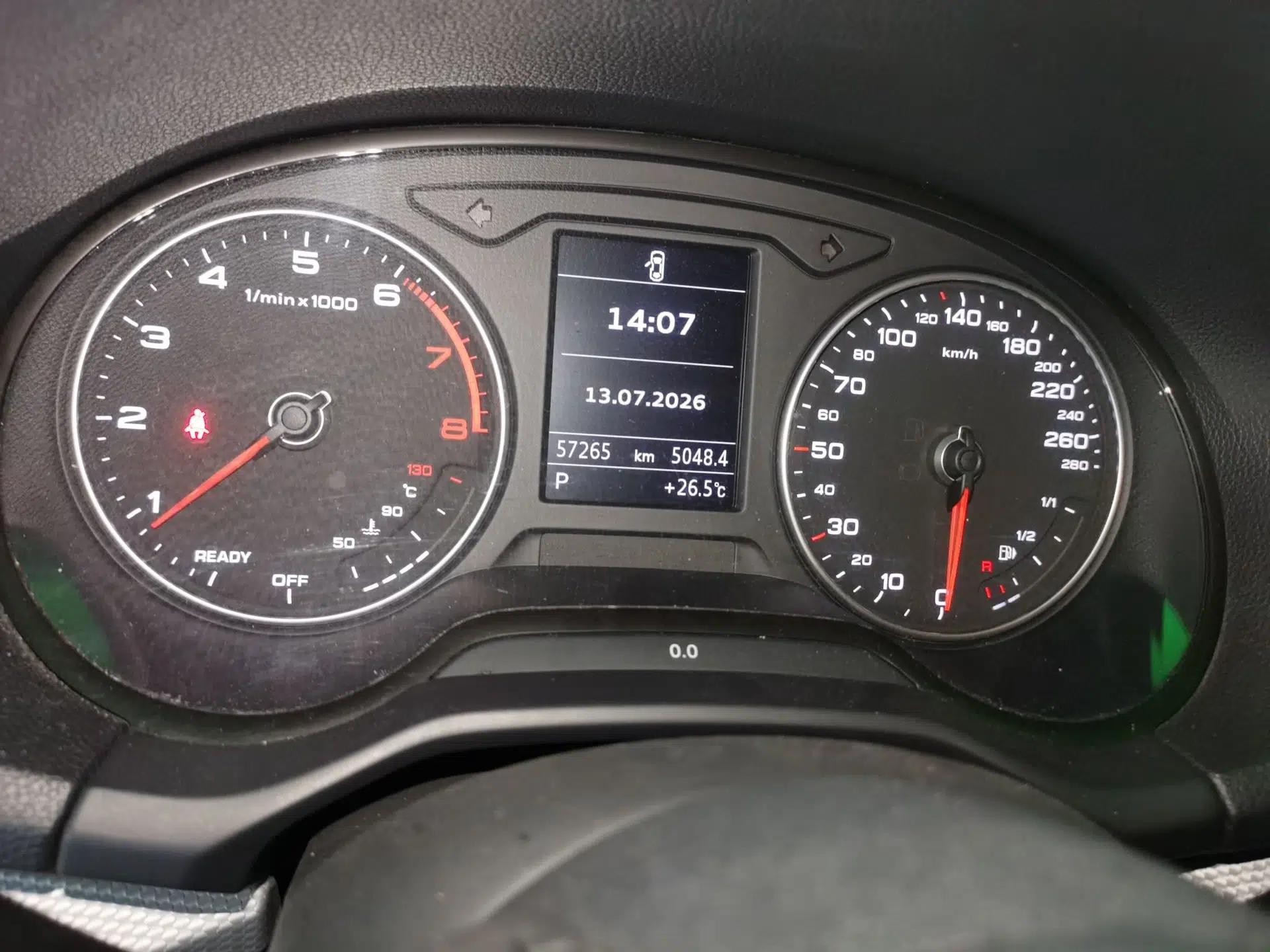 Audi Q2L 2020 35 TFSI Ambition Dynamic Edition — миниатюра 12