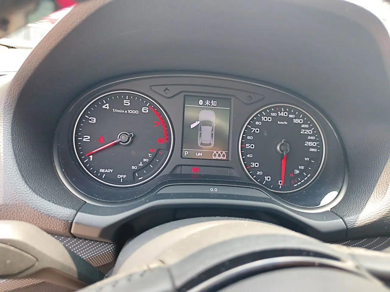 Audi Q2L 2018 35 TFSI Launch Exclusive Edition China VI — миниатюра 11
