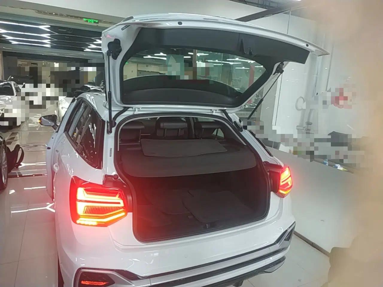 Audi Q2L 2022 35 TFSI Progressive Dynamic Edition — миниатюра 22