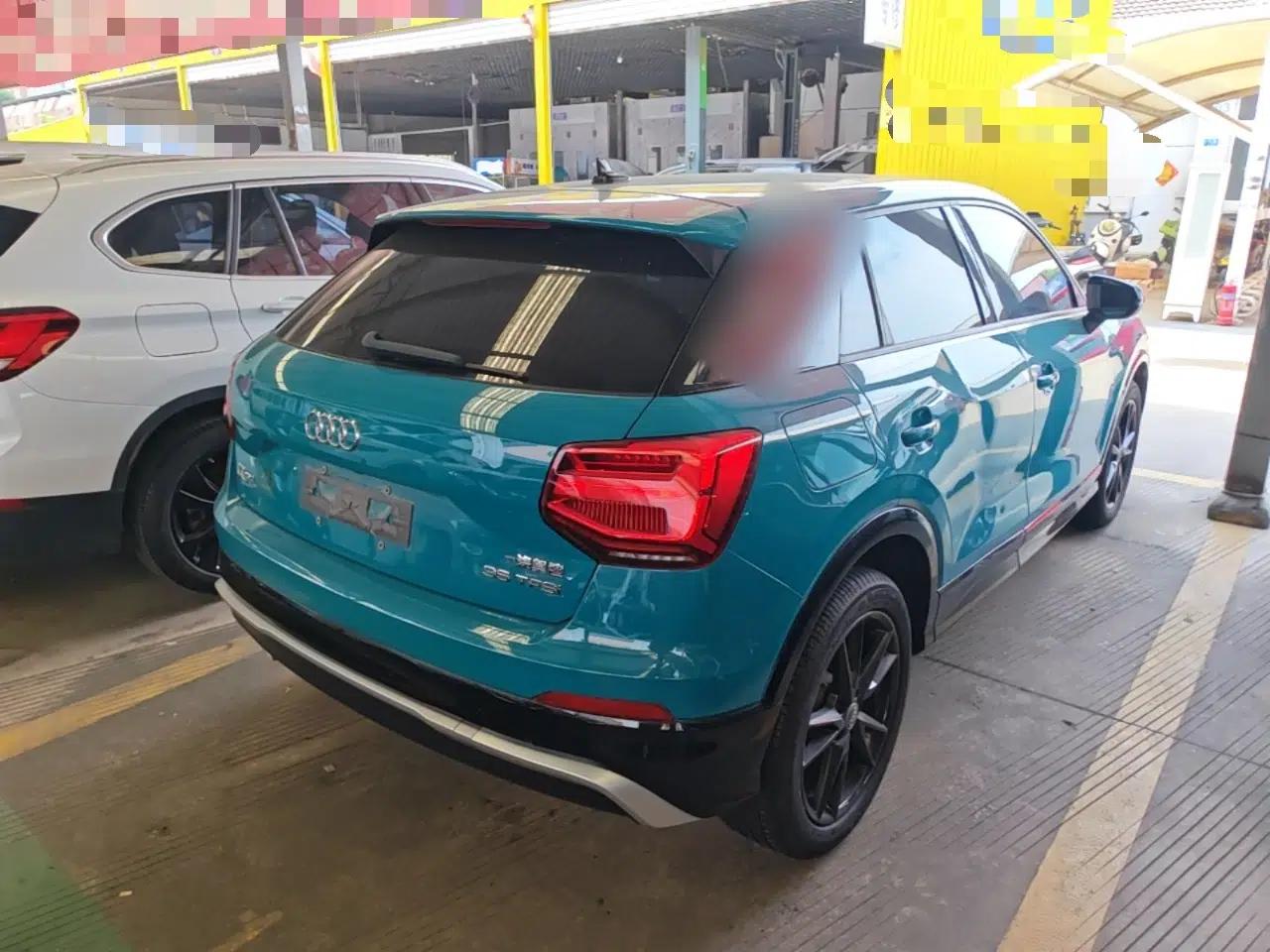 Audi Q2L 2020 35 TFSI Ambition Dynamic Edition — миниатюра 6